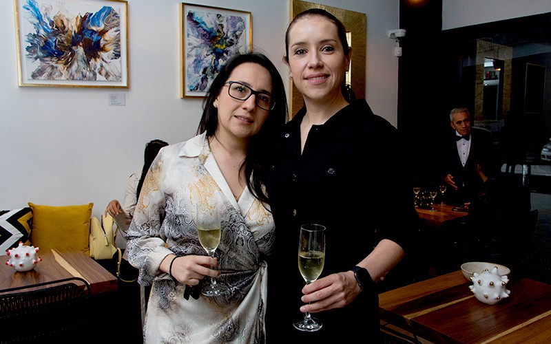 Nadhieli Martínez y Claudia Gómez