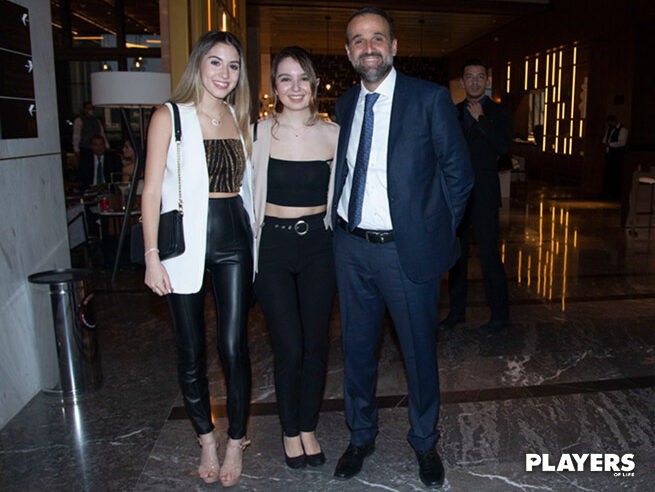 Marifer-Chapa,-Vianey-Villarreal-y-Alejandro-Perez