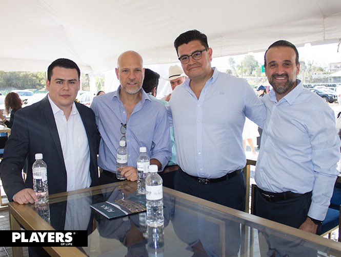 007Cristian-Marroquin,David-Garza,-Juan-Morales-y-Alejandro-Perez