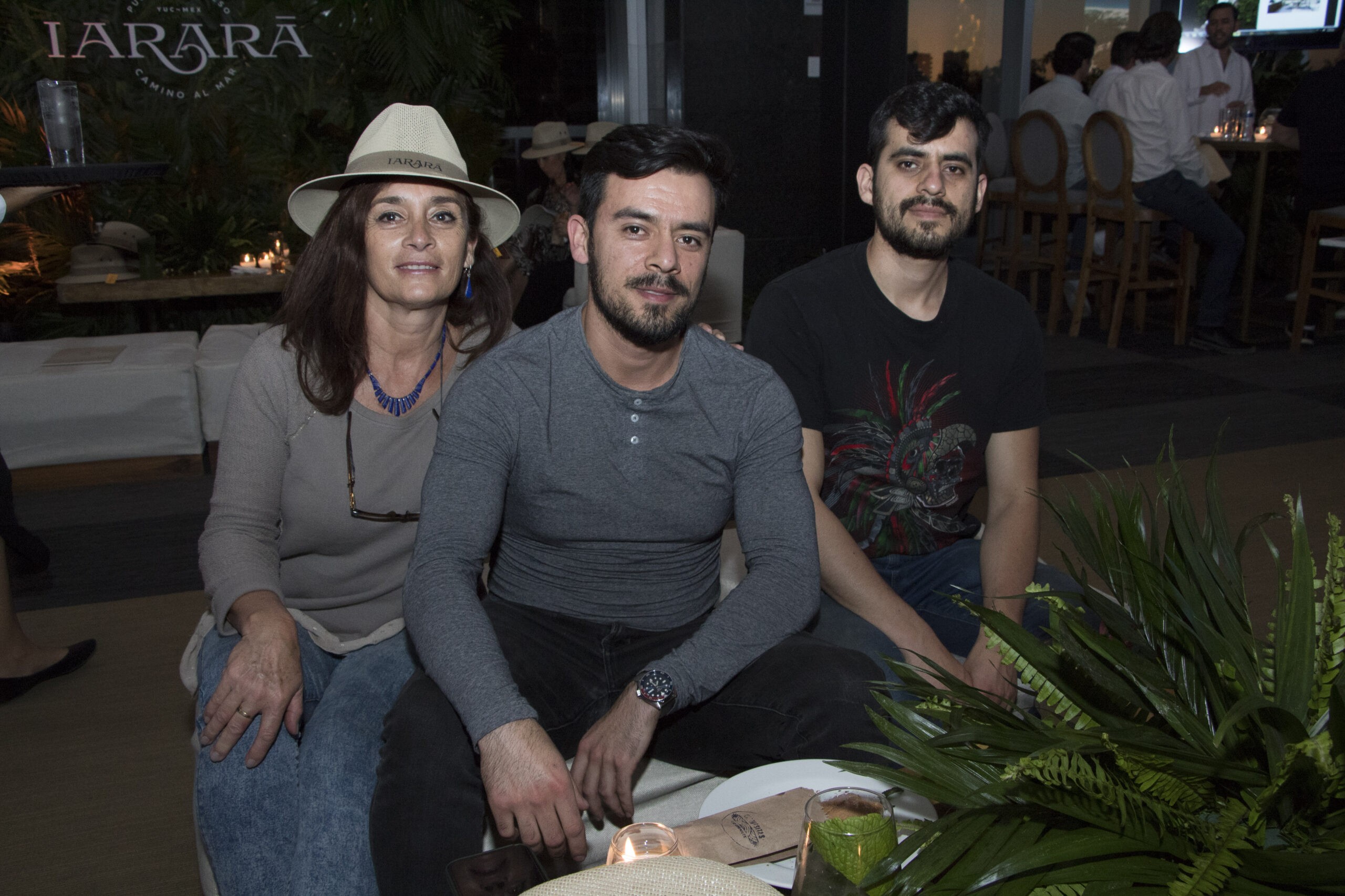 Ana Cristina Martínez, Christian Cárdenas y José Carlos Cárdenas