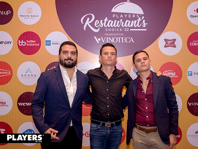 Eduardo Valdez, Axel Sánchez y Juan Pablo Sánchez