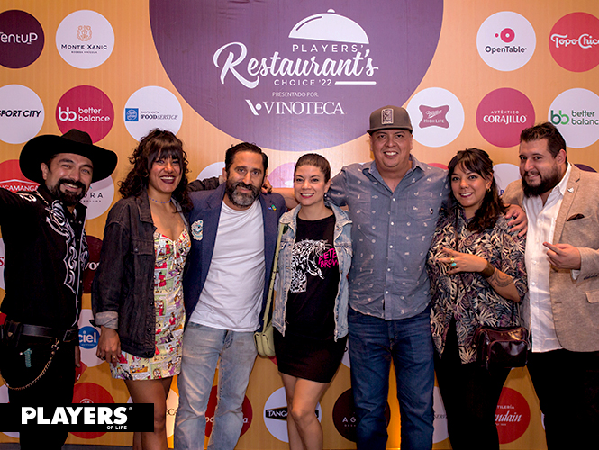 Francisco Castillón, Margarita Carranza, Luis Montaño, Claudia Méndez, Víctor Zaragoza, Claudia Cornejo y Luis Michel