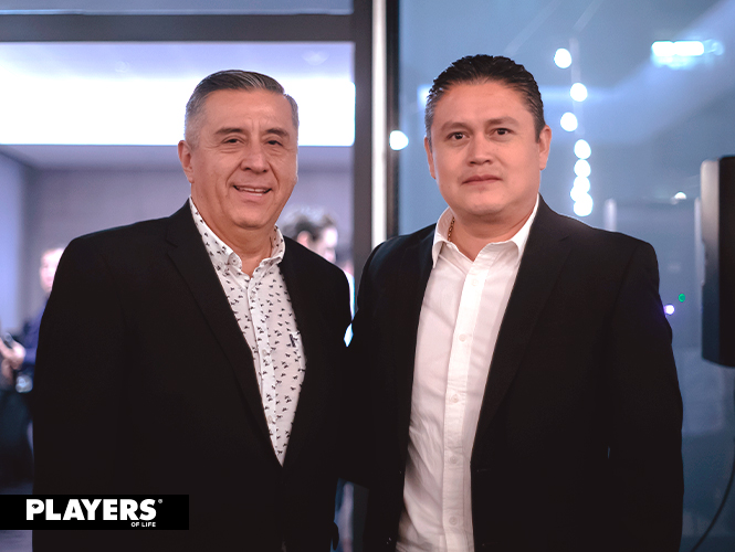 Percy Espinoza y Omar Rita Arroyo