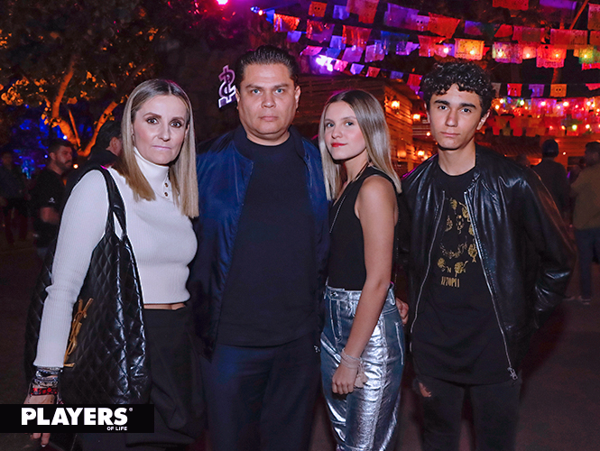 Paulina Reyes, Ignacio Orozco, Fabiana Orozco e Ignacio Orozco