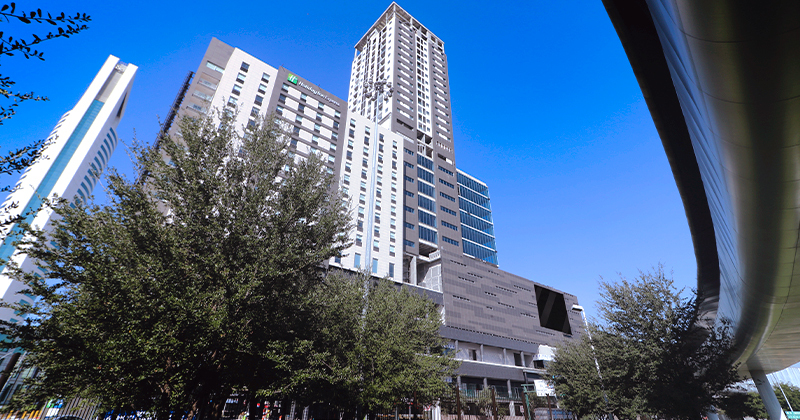 hotel-holiday-inn-express-fundidora