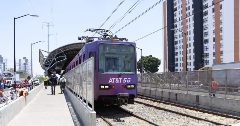 Línea 1 Tren Ligero automatizada