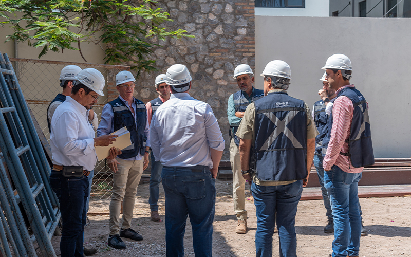 Última visita del Arq. Francisco Artigas