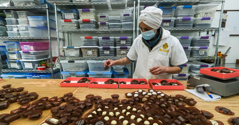 Apoyos a negocios de Jalisco serán para micro, pequeñas y medianas empresas