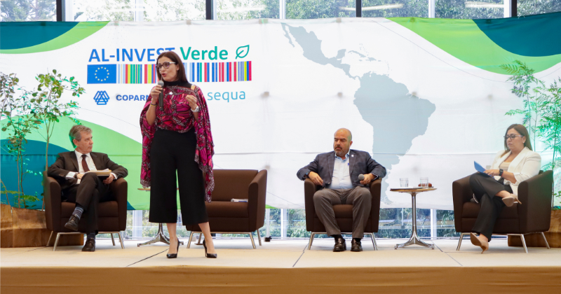 La Dra. Izarelly Rosilllo en el Foro Econexión de Coparmex Jalisco