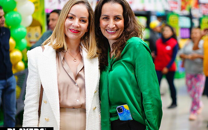 ARCELIA-GONZALEZ,-BERTHA-GONZALEZ