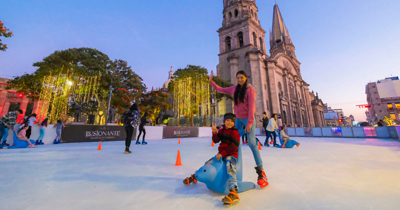 Pista de hielo Guadalajara horarios 2023
