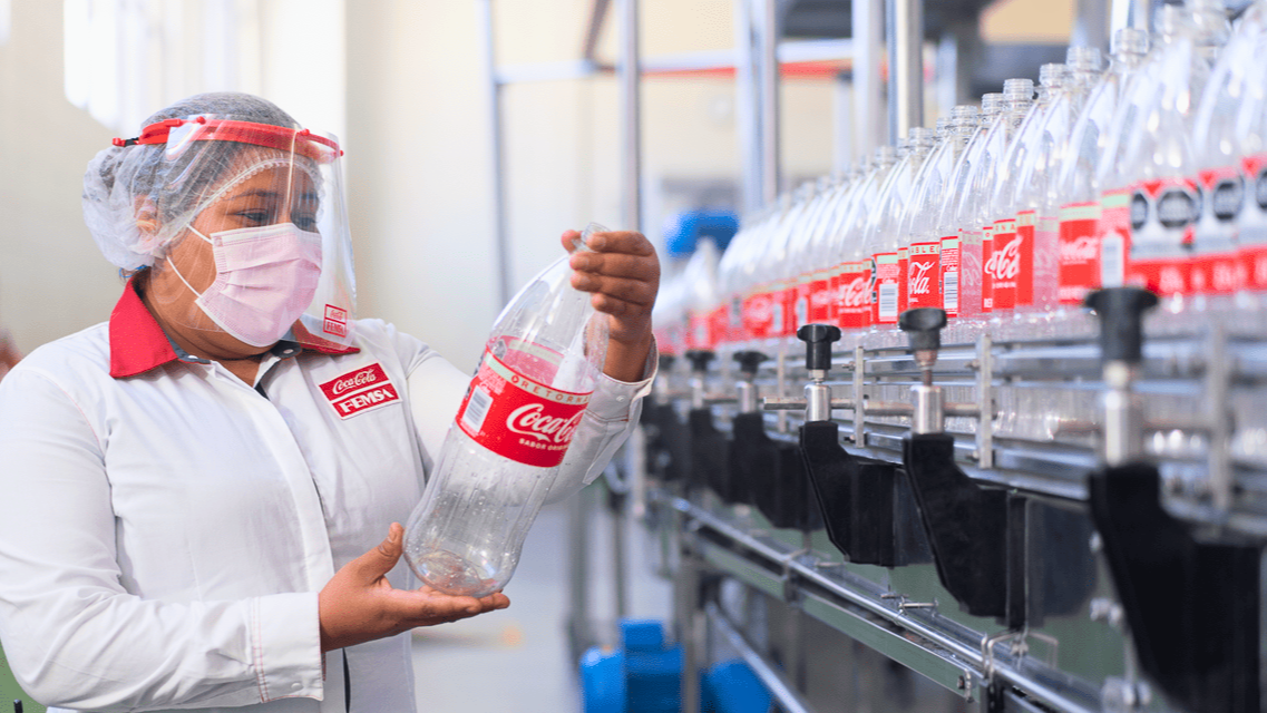 ¿Qué es FEMSA y a qué se dedica? Esta es su historia y la totalidad de las marcas que le pertenecen, más allá de Coca-Cola.