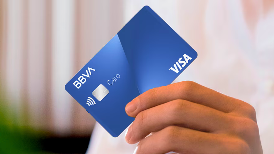 Hay preocupación por el anuncio de cancelación de cuentas BBVA, pero, ¿qué está pasando y cómo puede evitarse?