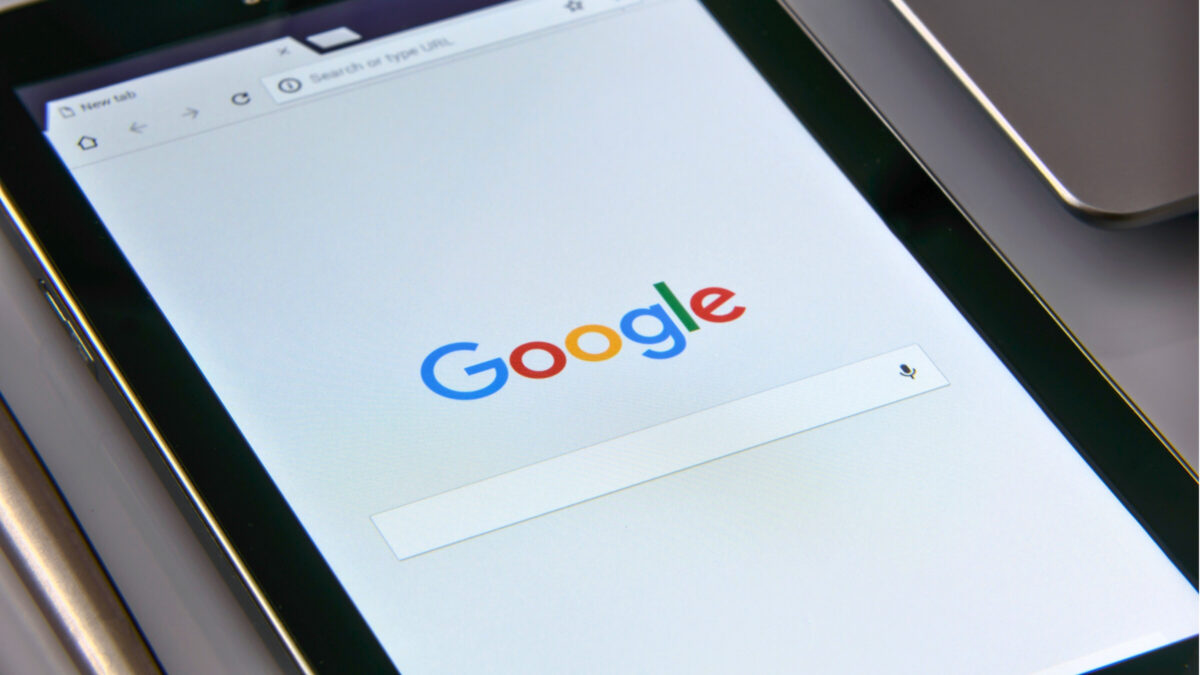Usuarios de todo el mundo se vieron afectados por una serie de problemas técnicos, con fallas en Google, que se suman a las reportadas en redes sociales Facebook e Instagram.