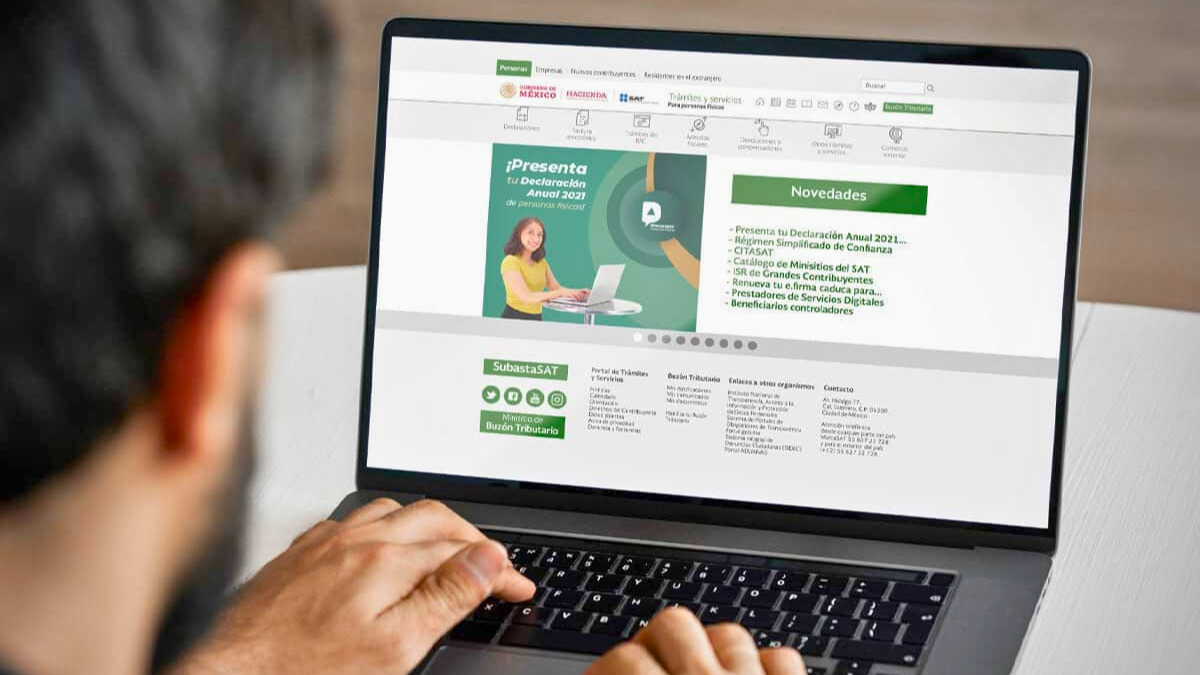 En una fecha crucial para los contribuyentes de México, una falla en la página del SAT complicó la presentación de la declaración anual.