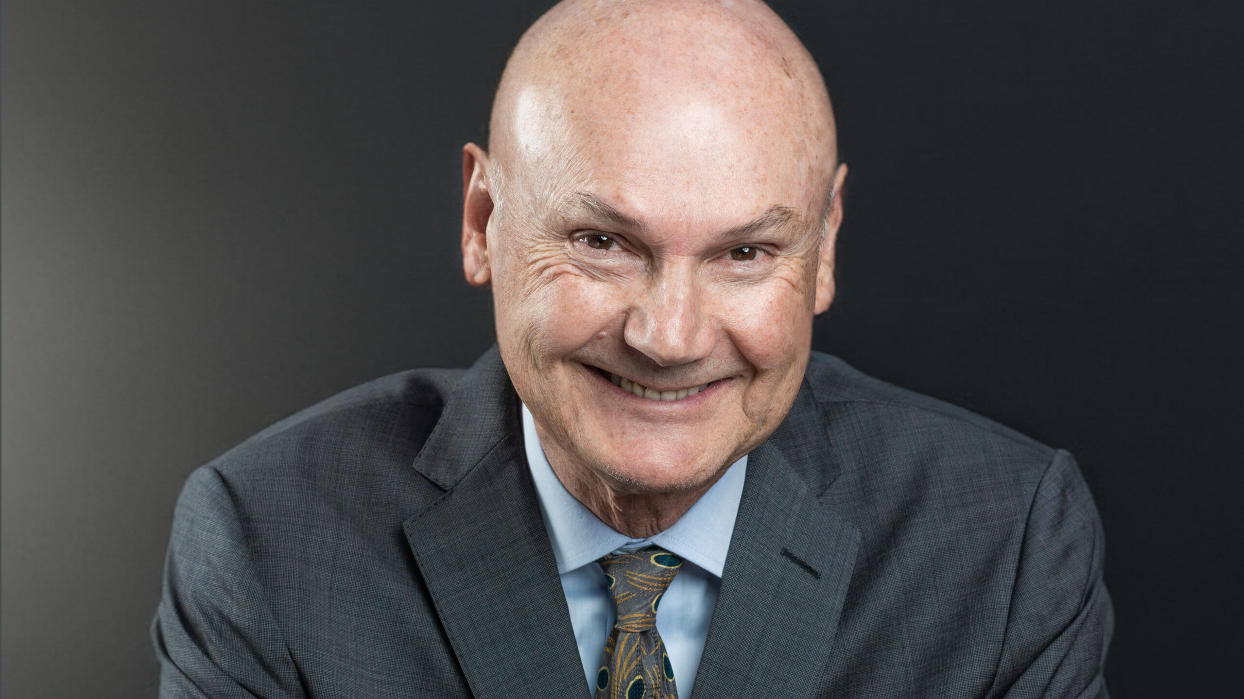 Fernando Treviño Botti, CEO y fundador de Trebotti es un visionario del mundo de la construcción, reconocido por su resistencia y liderazgo.