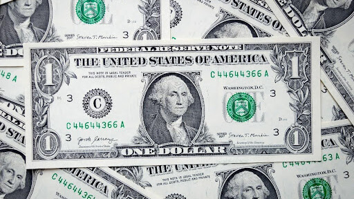 ¿Cuándo recuperará terreno el peso mexicano ante el dólar estadounidense?