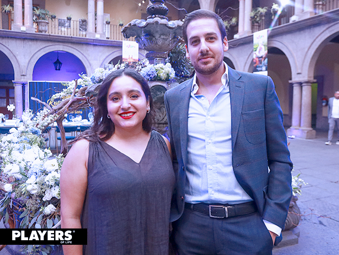 Ennia Ferreira y Álvaro Plaschinski, de Uber Eats.