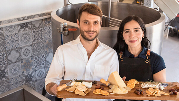 Ricardo Berlanga y Gloria Castro, fundadores de Granja Amantolli.