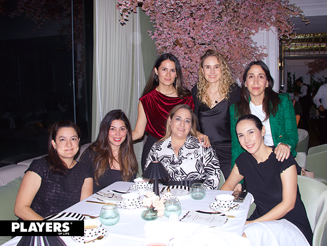 Claudia Julián, Alicia Dávila, Marce Villarreal, Carla Llarena, Anacris Villarreal, Pilar Arenas y Lizy Carrillo