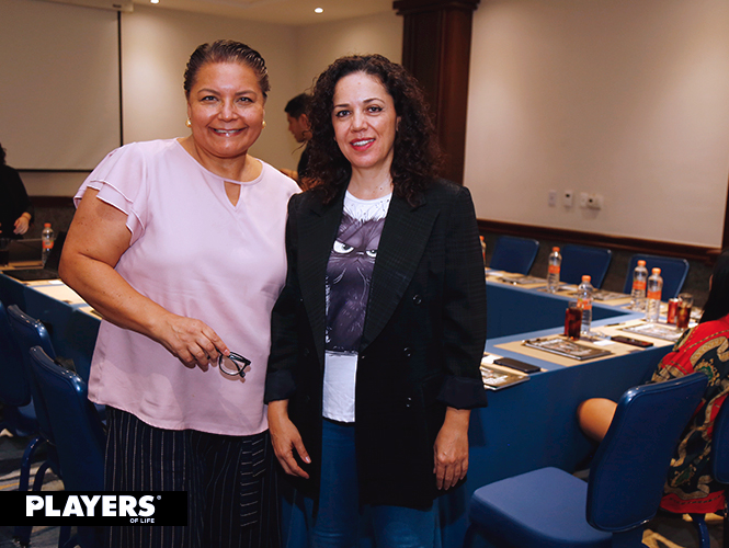 Mónica Treviño y Nancy de la Teja