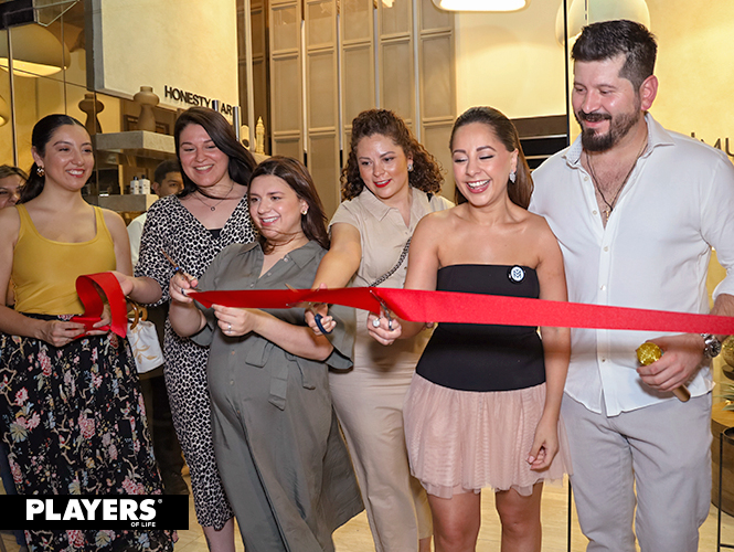 Mundana Travel celebra apertura de oficinas