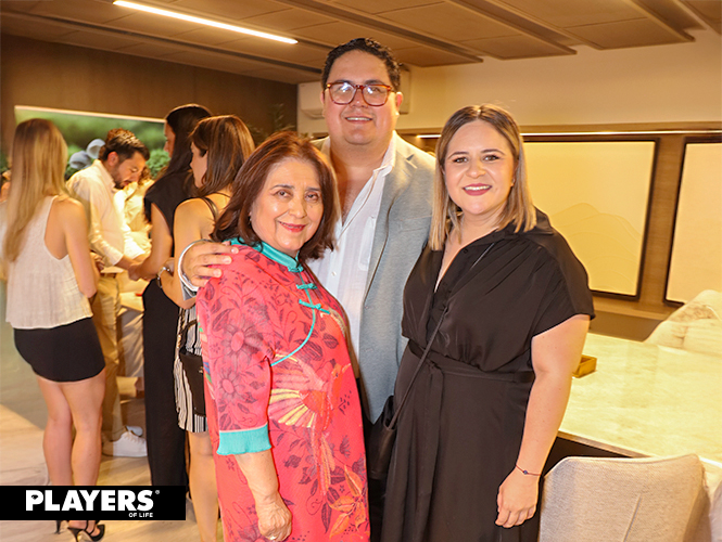 Lupita Gómez, José Reyna y Ana Paola González