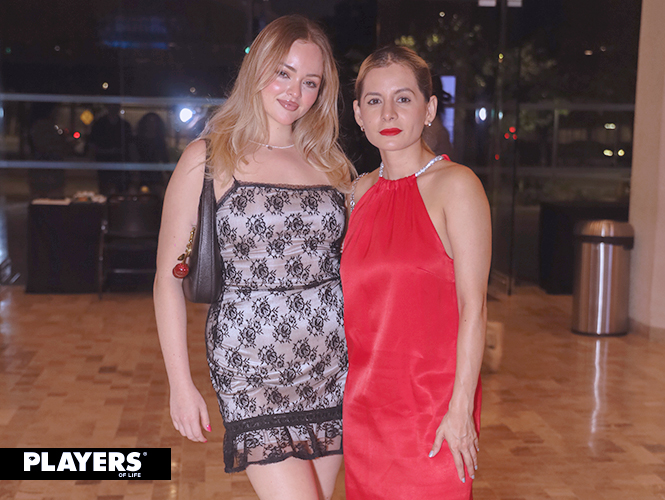 Delia Benavides y Jessica Gómez