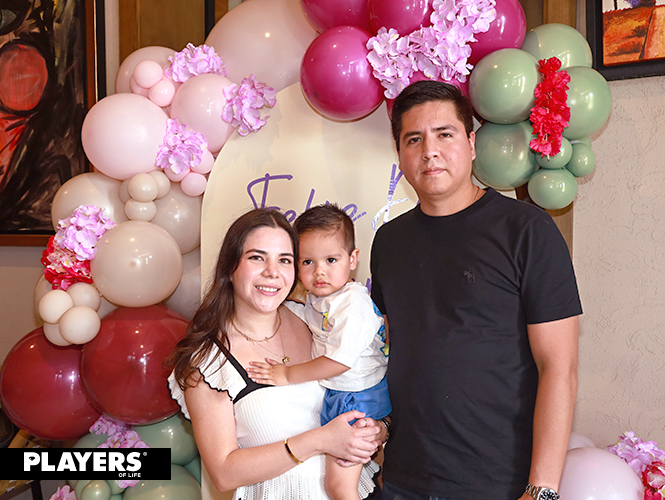 Melissa, Santiago y Juan Garza.