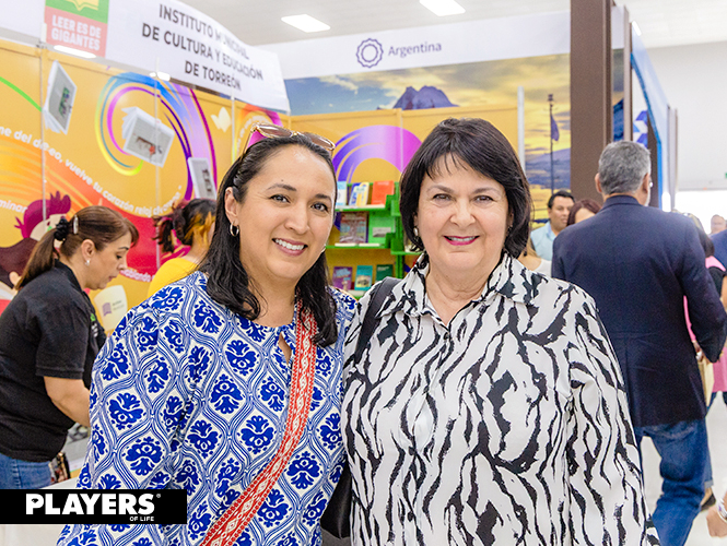 Nancy García y Gaby Nava.
