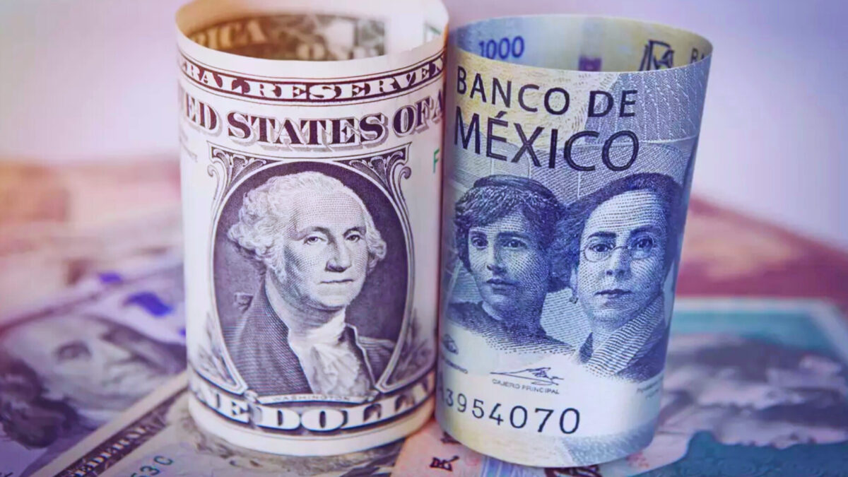 Peso mexicano inicia la semana fuerte: dólar cotiza en $19.21