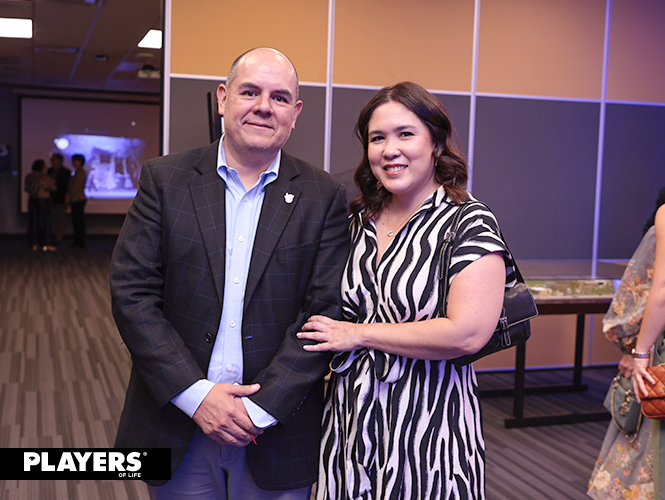 Agustín Hernández y Diana Ley.