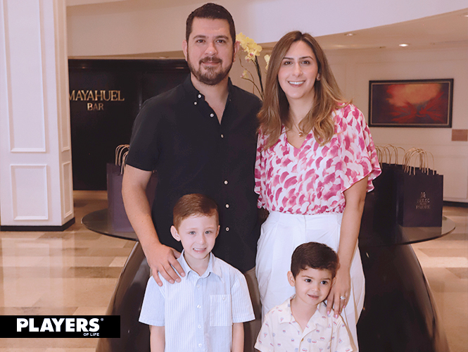 Eduardo Castillo, Bárbara Guzmán, Eduardo Castillo y Federico Castillo