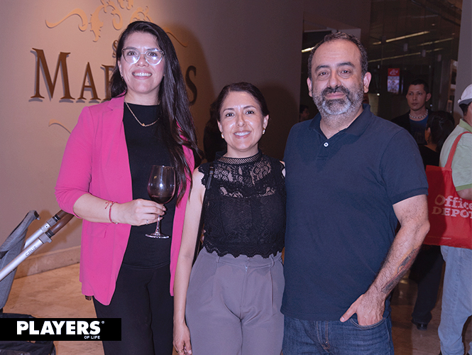 Giselle Barraza, María Quiroz y Armando Miranda
