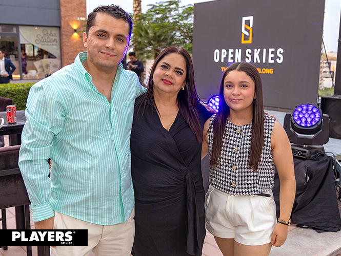 Josué Pérez, Gaby Rivas y Daniela Pérez.