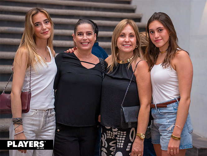 Monserrat Sánchez, Roxana Flora, Berenice Orduña e Isabella Herrera.