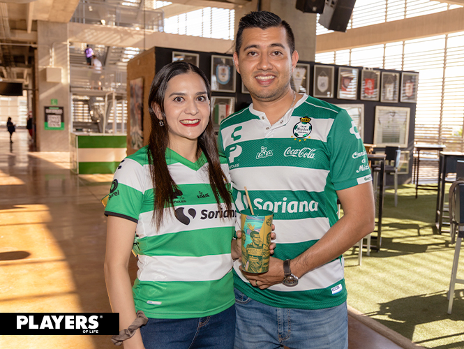 Olga Enríquez y Leonel Carrasco.