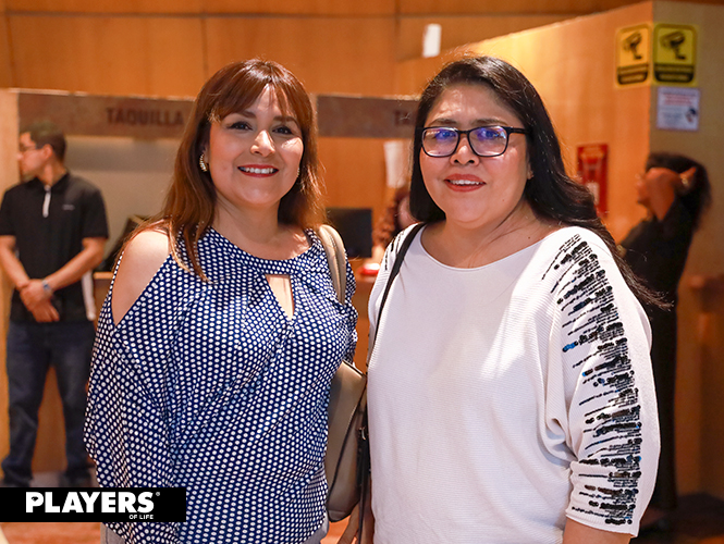 Perla Álvarez e Isabel Diaz.
