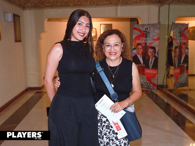 Regina y Silvia.