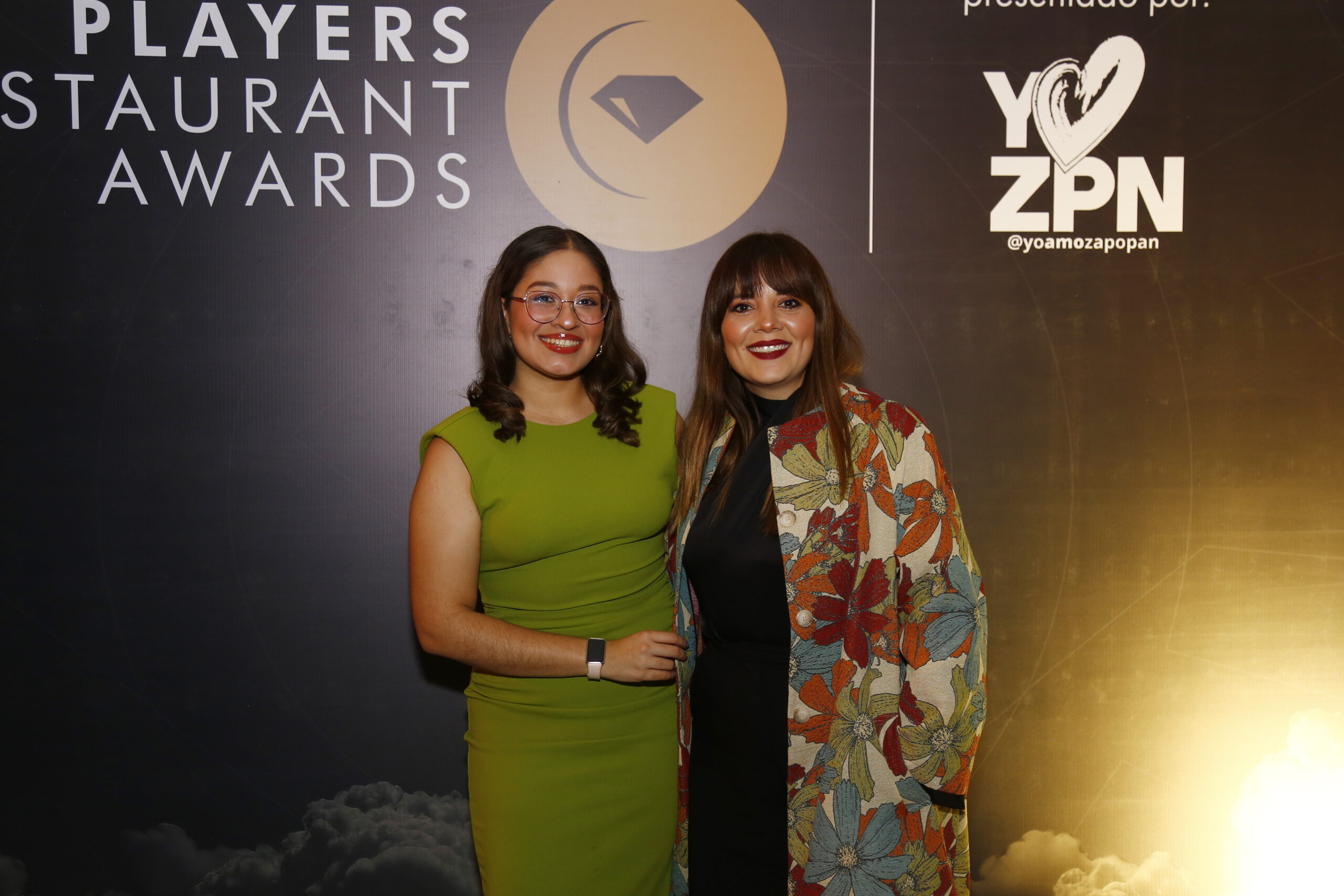 Victoria Olmos y Gabriela Uribe
