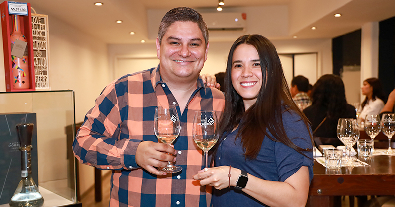 Daniel González y Valeria Rodríguez.