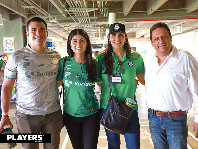 Víctor Figueroa, Mayte Manzanera, Mariana Alvídrez y Luis Terán.