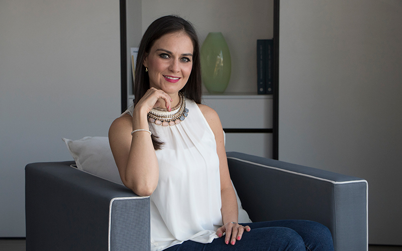 Jessica González, Directora celular: 3320575653, correo: jessica.gonzalez@inh.mx